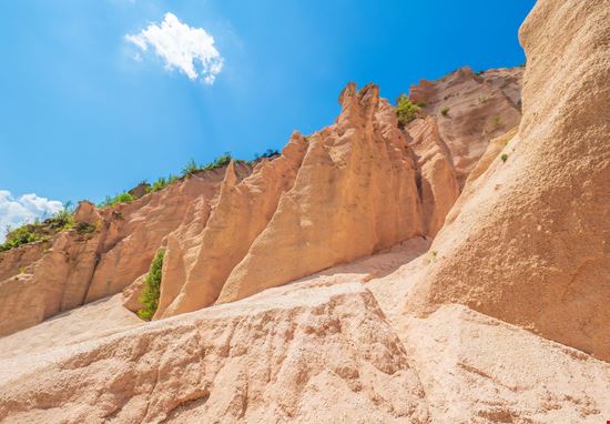 Fiastra Lame Rosse stock.adobe.com 