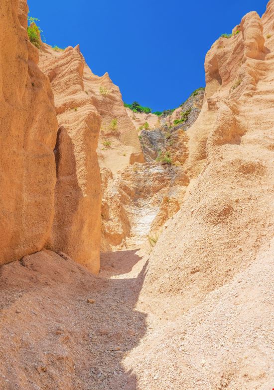 Fiastra Lame Rosse stock.adobe.com 