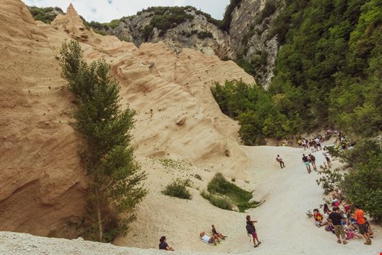 Fiastra Lame Rosse stock.adobe.com 