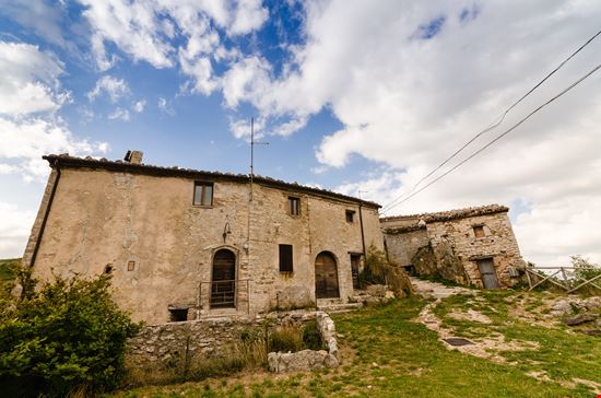 Elcito Il ‘piccolo Tibet’ delle Marche stock.adobe.com 