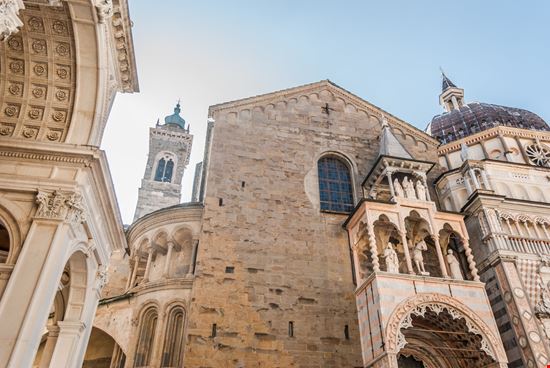 Bergamo Duomo di Bergamo stock.adobe.com 