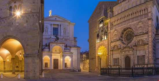 Bergamo Duomo di Bergamo stock.adobe.com 