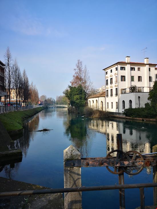 Treviso Pista ciclabile dell'Alzaia del Sile stock.adobe.com 