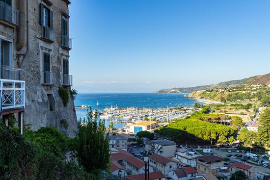 Tropea Centro Storico stock.adobe.com 