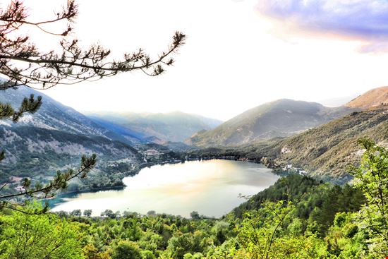 Scanno Lago stock.adobe.com 