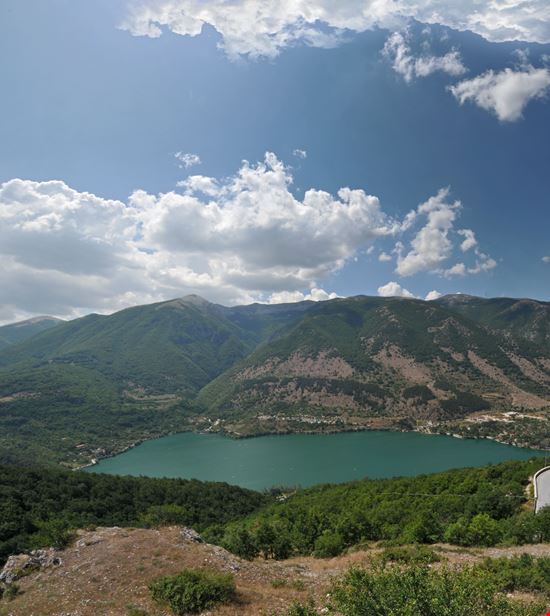 Scanno Lago stock.adobe.com 