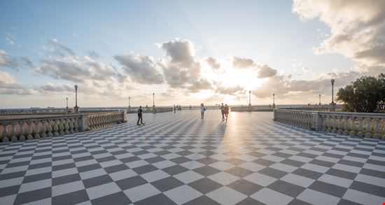 Livorno Terrazza Mascagni stock.adobe.com 