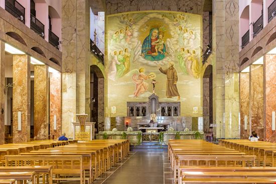San Giovanni Rotondo Santuario di Padre Pio stock.adobe.com 
