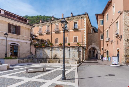 Tagliacozzo Centro storico ValerioMei / Shutterstock.com 