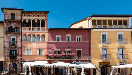 Tagliacozzo Centro storico Paola Leone / Shutterstock.com 