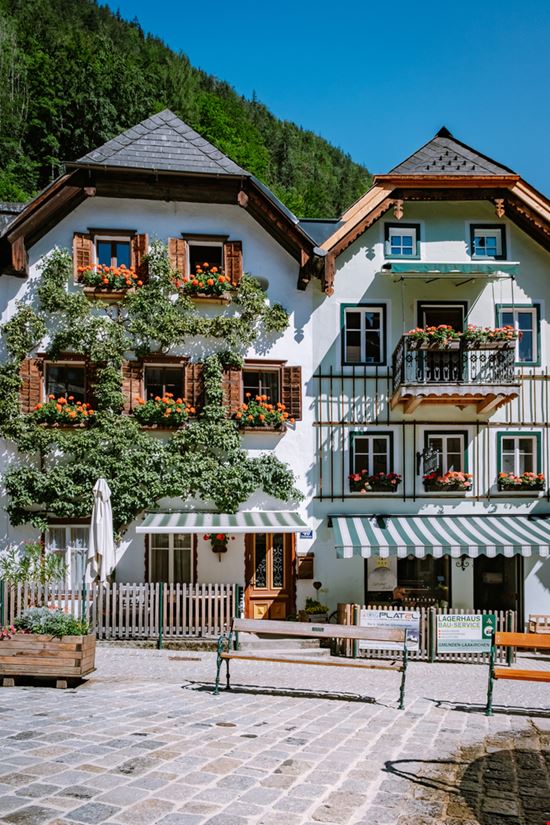 Hallstatt Città Vecchia fokke baarssen / Shutterstock.com 