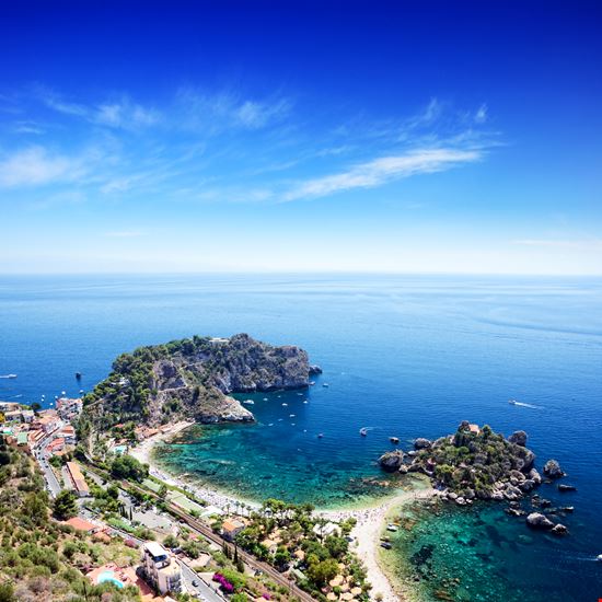 Isola Bella Isola Bella alxpin - Istockphoto.com 
