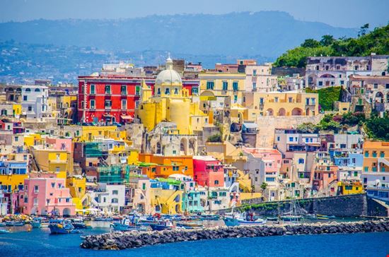 Procida in estate