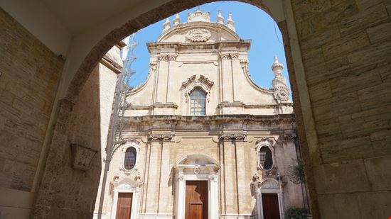 Cattedrale Cattedrale Sergio Monti Photography - Shutterstock.com 