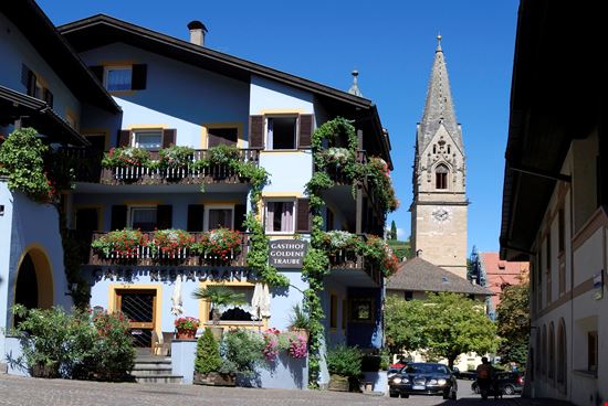 Termeno sulla strada del vino Termeno sulla strada del vino Hermsdorf - Istockphoto.com 