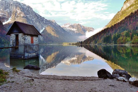 Lago del Predil Lago del Predil KrasWerk - Istockphoto.com 