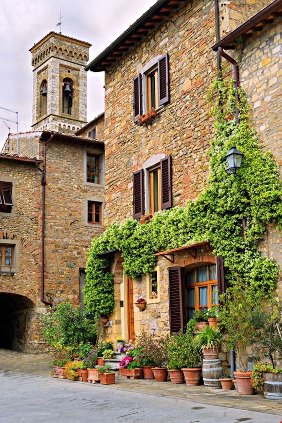 Barberino Val d'Elsa Barberino Val d'Elsa Simona Bottone - Shutterstock.com 