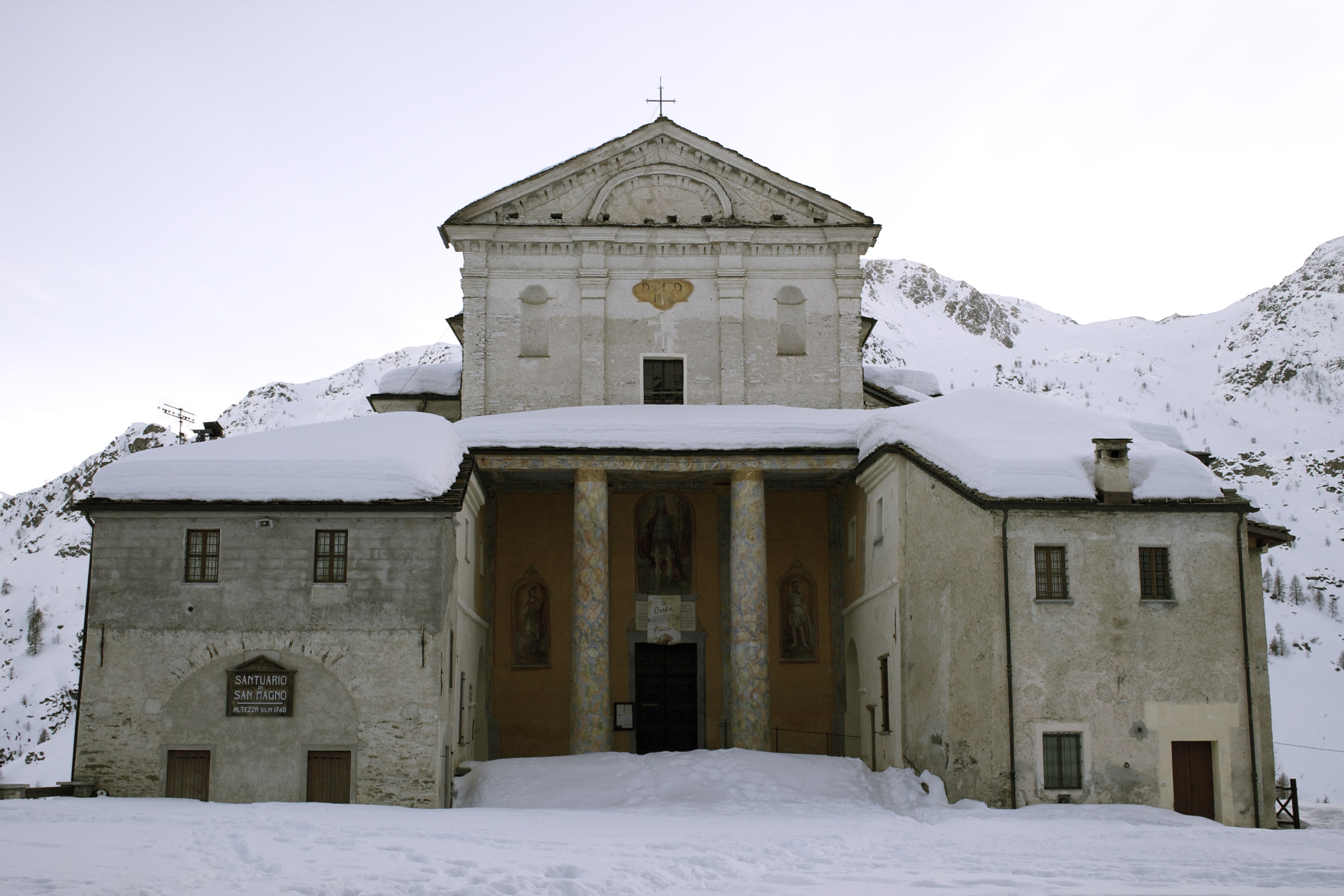 Santuario di San Magno