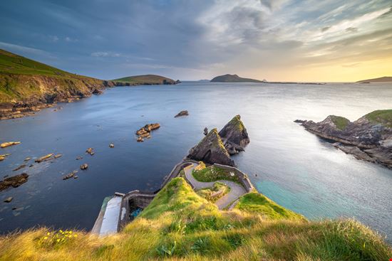 Molo Molo Hugh O'Connor - Shutterstock.com 