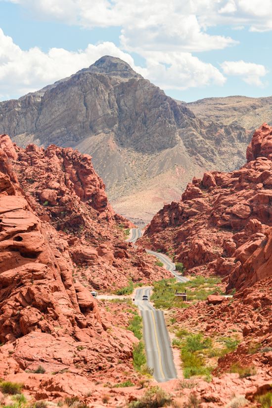 Valley of Fire Valley of Fire Jon Chica - Shutterstock.com 