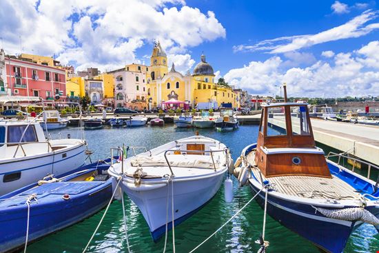 Procida Marina Grande stock.adobe.com 