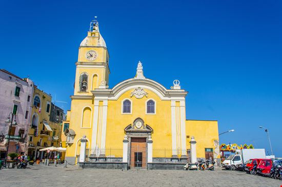 Procida Marina Grande stock.adobe.com 