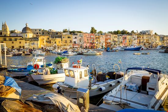 Procida Marina Grande stock.adobe.com 