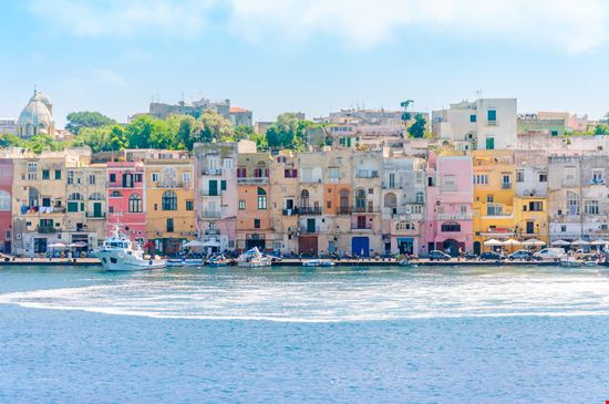 Procida Marina Grande stock.adobe.com 