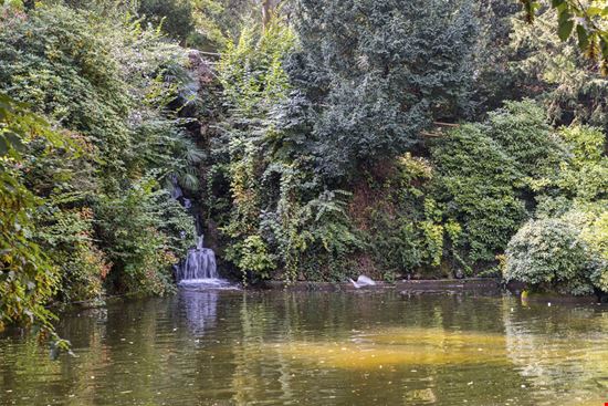 Giardini estensi Giardini estensi Claudio Giovanni Colombo - Shutterstock.com 
