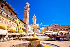Piazza delle Erbe 