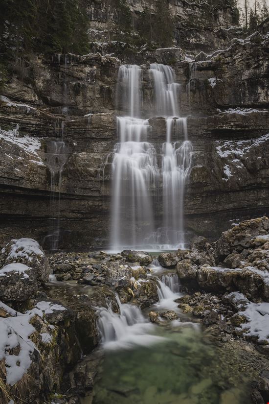 Madonna di Campiglio Cascate Vallesinella stock.adobe.com 