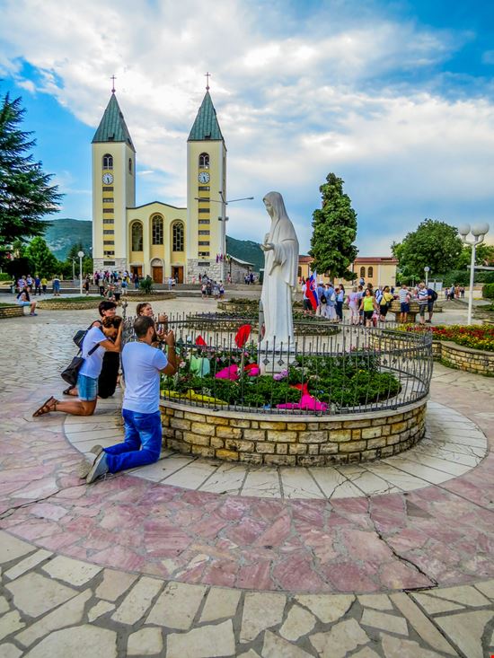 Medjugorje Medjugorje Diego Fiore / Shutterstock.com 