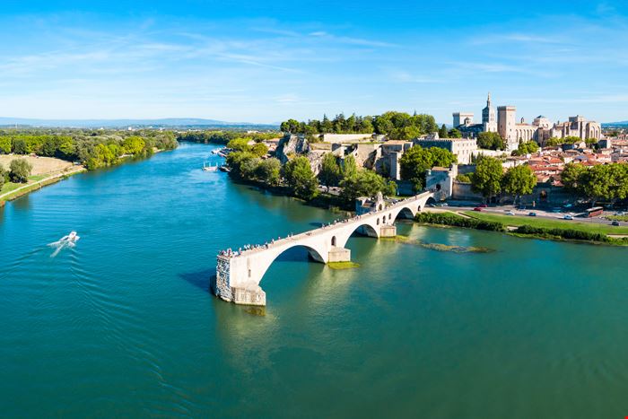 Ponte Saint Benezet - Ponte Saint Benezet - saiko3p - Istockphoto.com