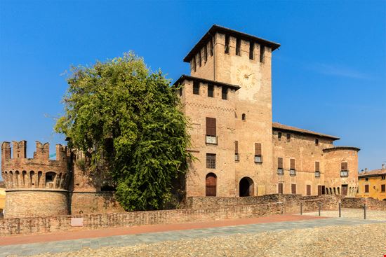 Rocca Sanvitale Rocca Sanvitale Flavio Vallenari - Istockphoto.com 