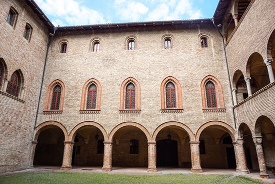 Rocca Sanvitale Rocca Sanvitale Stefano_Carnevali - Istockphoto.com 