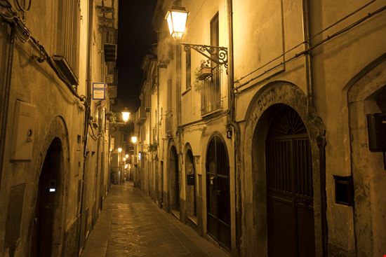 Isernia Isernia Paolo Bona / Shutterstock.com 