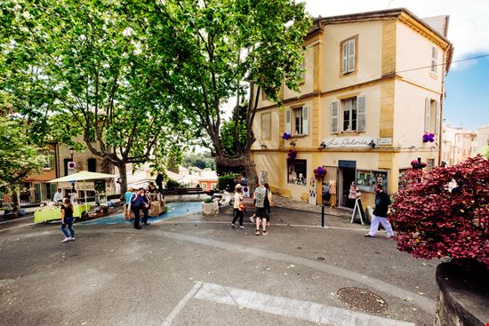 Bormes-les-Mimosas Bormes-les-Mimosas lucentius - Istockphoto.com 