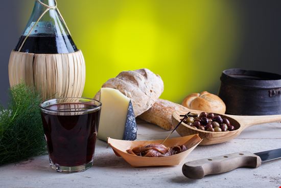 Gastronomia locale Gastronomia locale Bepsimage - Istockphoto.com 