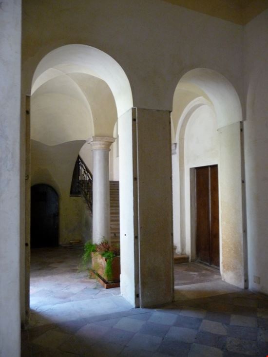 Vicenza Palazzo Valmarana "File:Palazzo Valmarana Vicenza 2009-07-25 f03.jpg" by Marcok / it.wikipedia.org is licensed under CC BY-SA 3.0 