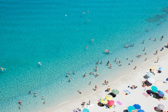 Tropea Spiaggia di Tropea stock.adobe.com 