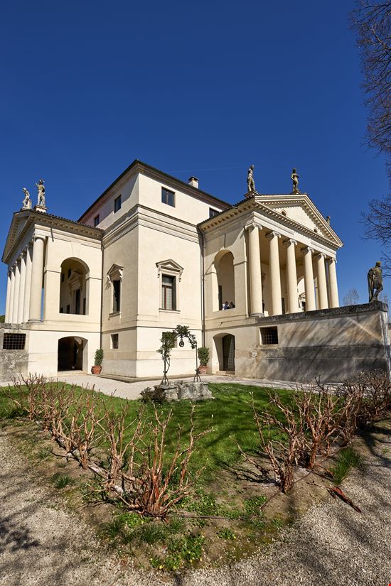 Vicenza Villa la Rotonda stock.adobe.com 