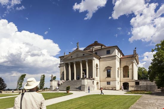 Vicenza Villa la Rotonda stock.adobe.com 