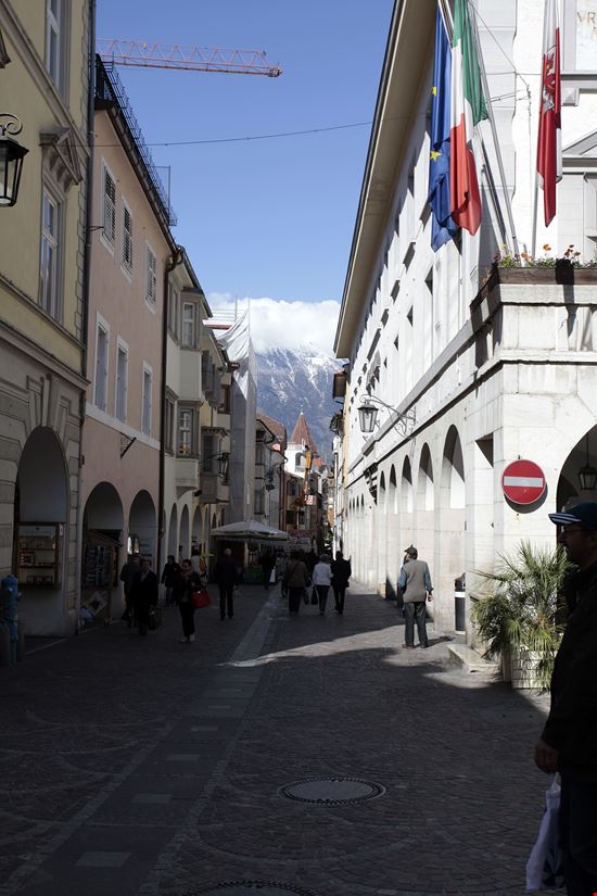 Route Portici Meran stock.adobe.com 