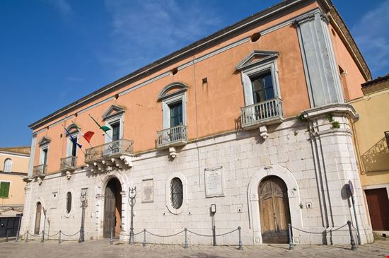 Venosa Venosa Mi.Ti. - Shutterstock.com Mi.Ti.