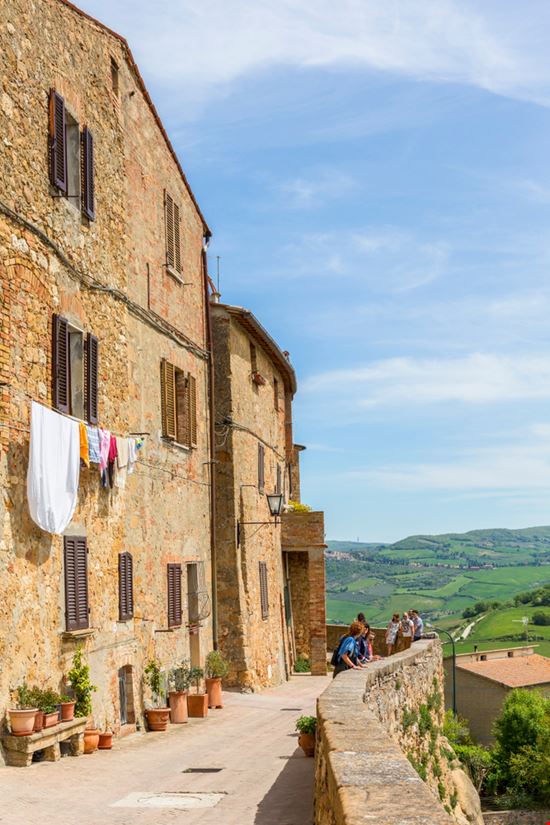 Giro sulle mura Giro sulle mura TTphoto / Shutterstock.com 