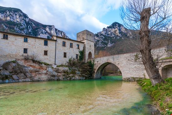 San Vittore alle Chiuse San Vittore alle Chiuse ValerioMei - Shutterstock.com 