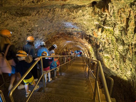 Grotte di Castellana Grotte di Castellana Giovanni G / Shutterstock.com 