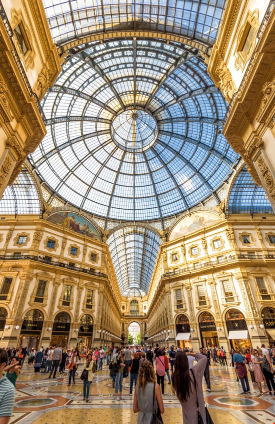 Galleria Vittorio Emanuele II Galleria Vittorio Emanuele II Viacheslav Lopatin / Shutterstock.com 