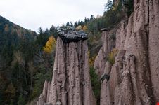 Piramidi di terra