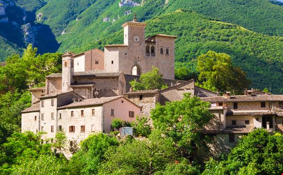 Castello Brancaleoni Castello Brancaleoni Buffy1982 / Shutterstock.com 